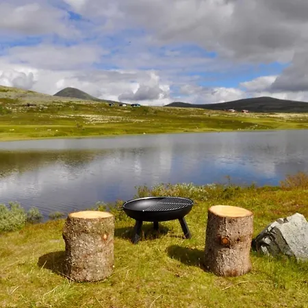 Hyggelig Fiskebu Ved Langrumpa Fiskevann * Venabygd