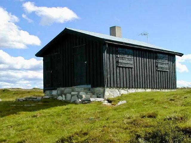 Hyggelig Fiskebu Ved Langrumpa Fiskevann Venabygd