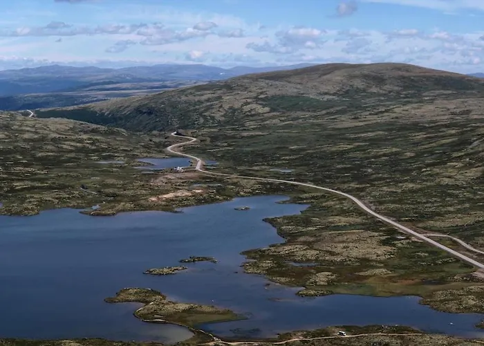 Hyggelig Fiskebu Ved Langrumpa Fiskevann Semesterbostad