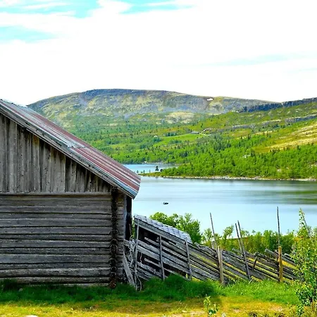 Hyggelig Fiskebu Ved Langrumpa Fiskevann Vakantiehuis Venabygd